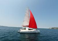 yacht naviga a vela